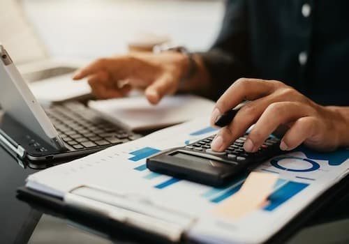 Accounting & Finance